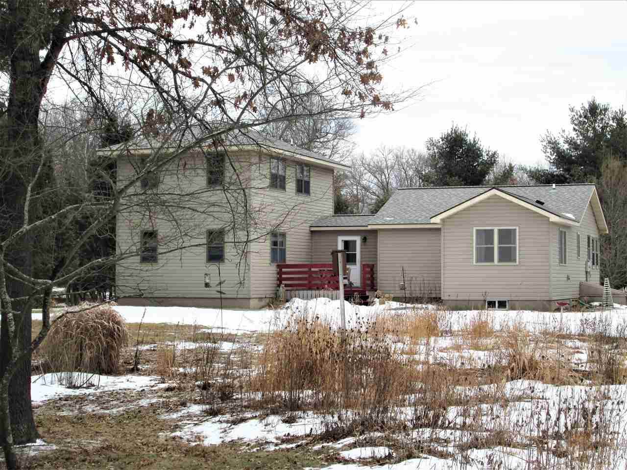 W7333 3rd Street, Necedah, WI 54646