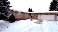 2201 8th Ave. NW, Minot, ND 58703