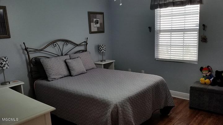 91 Fairway Dr, Pass Christian, MS 39571