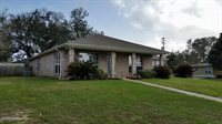 91 Fairway Dr, Pass Christian, MS 39571