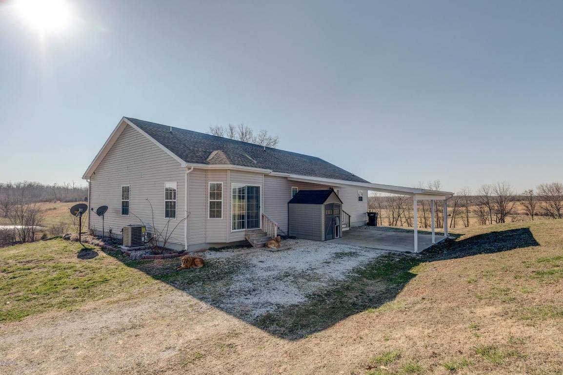 8780 Jute Road, Neosho, MO 64850