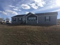 4929 132nd Rd NW, Wiliston, ND 58801