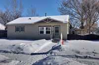 716 13th Avenue West, Williston, ND 58801