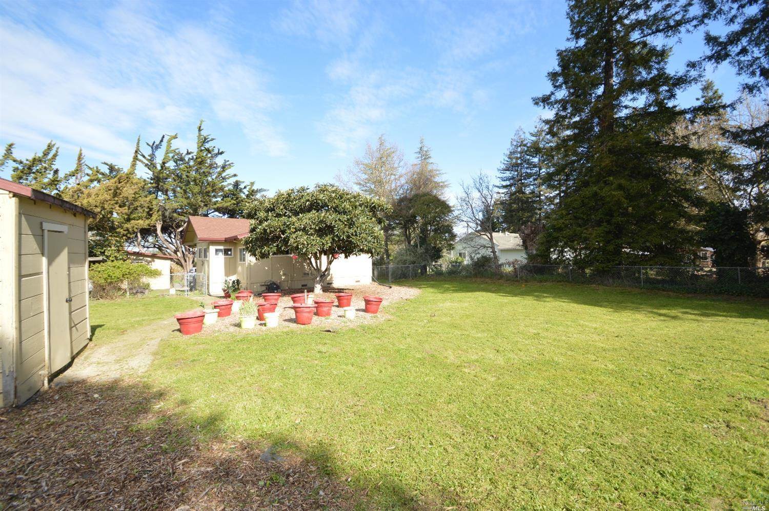 5585 McFarlane Road, Sebastopol, CA 95472