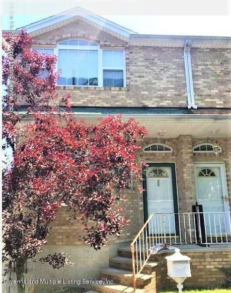 21 Blaise Court, Staten Island, NY 10308