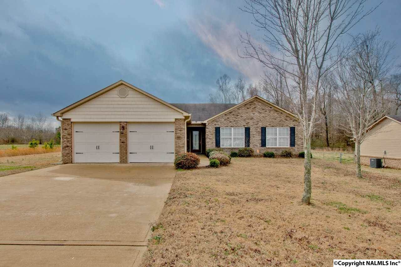 2598 Ready Section Road, Toney, AL 35773