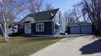 1617 SW 6th St, Minot, ND 58701