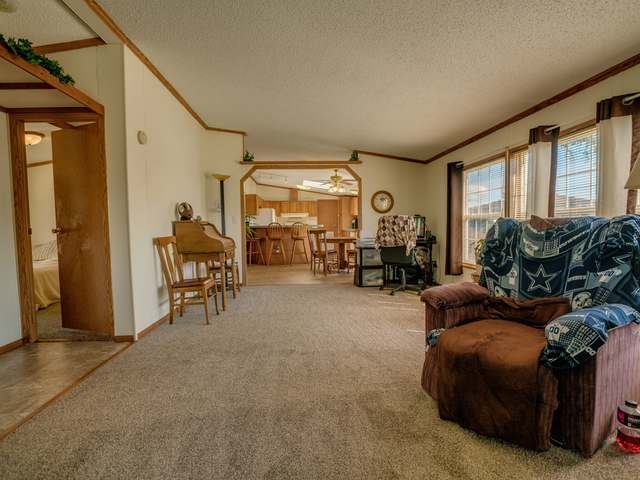 1816 Chandler Lane, Bismarck, ND 58503