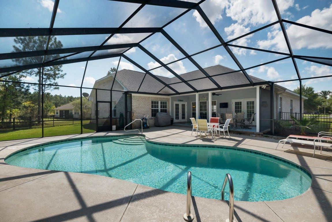 308 East Club House Drive, Freeport, FL 32439