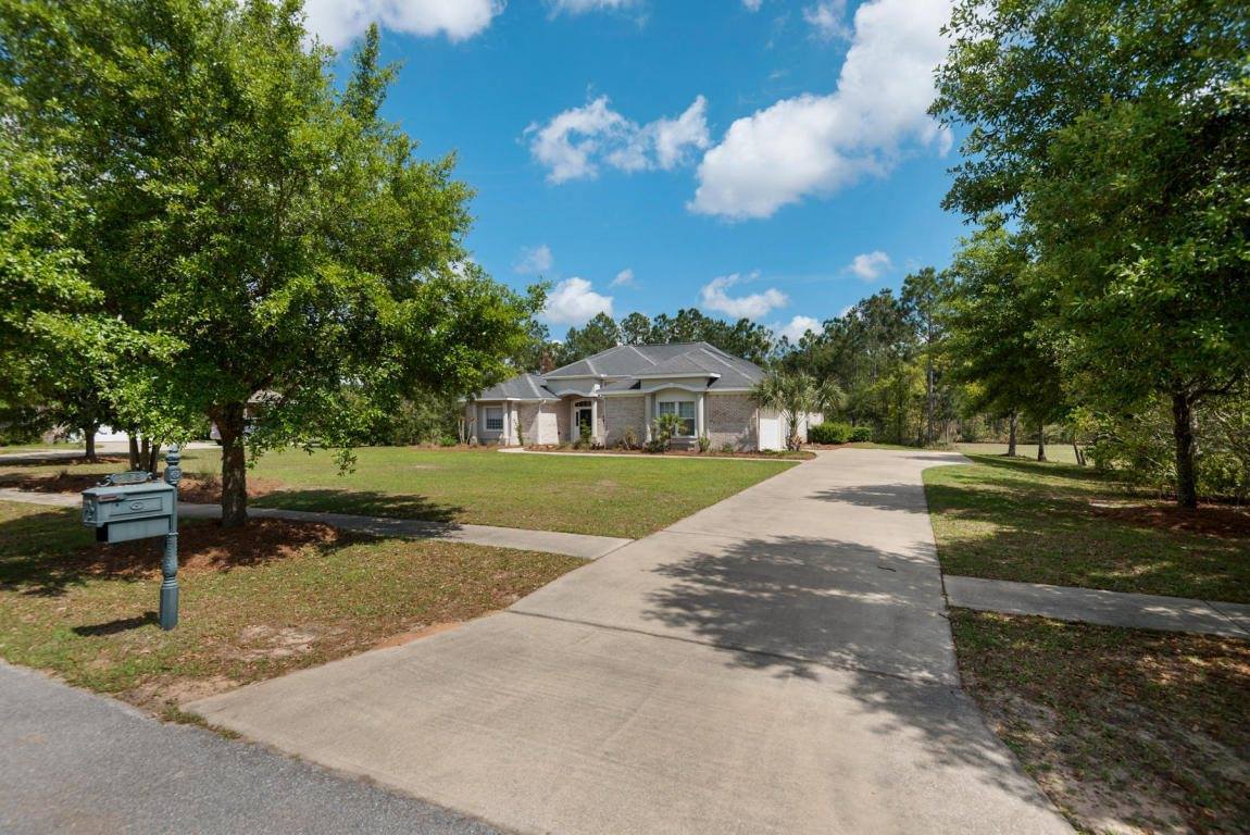 308 East Club House Drive, Freeport, FL 32439