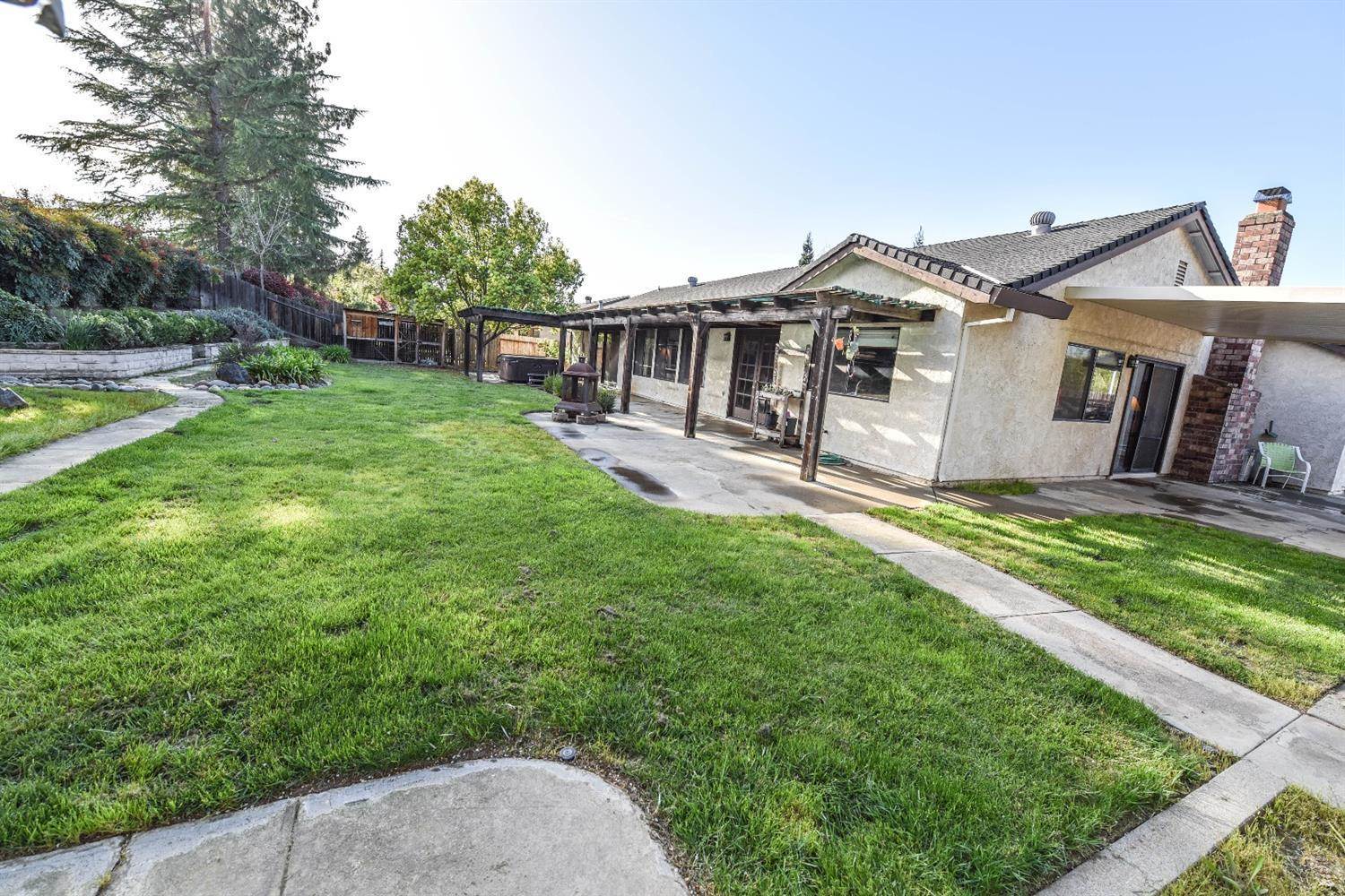 1864 Hidden View Lane, Roseville, CA 95661