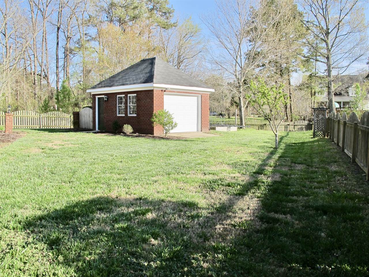 301 Sweetbay Drive, Chesapeake, VA 23322