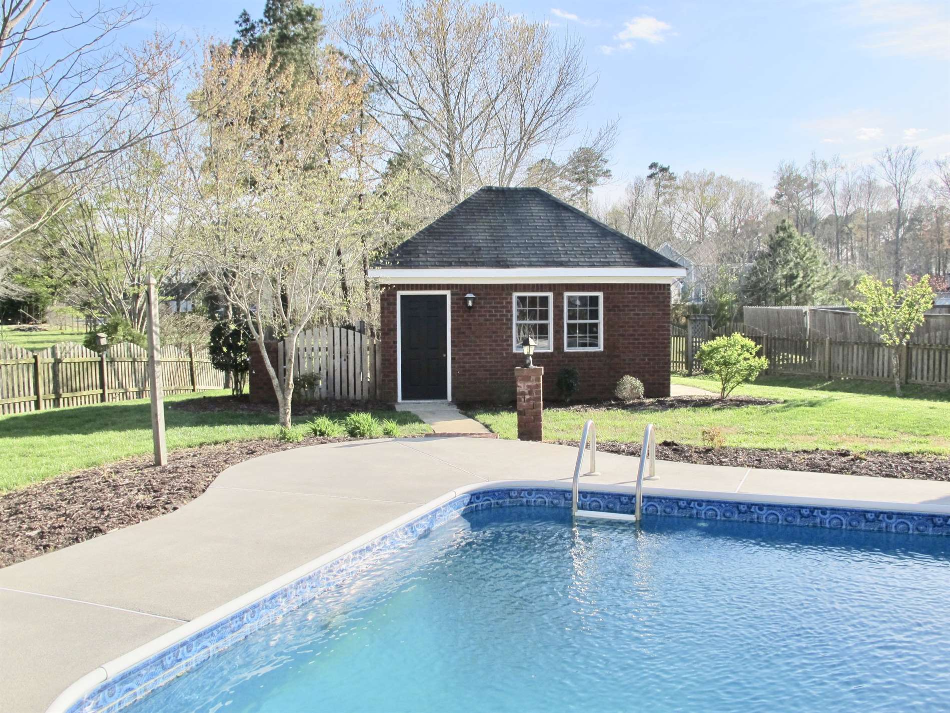 301 Sweetbay Drive, Chesapeake, VA 23322