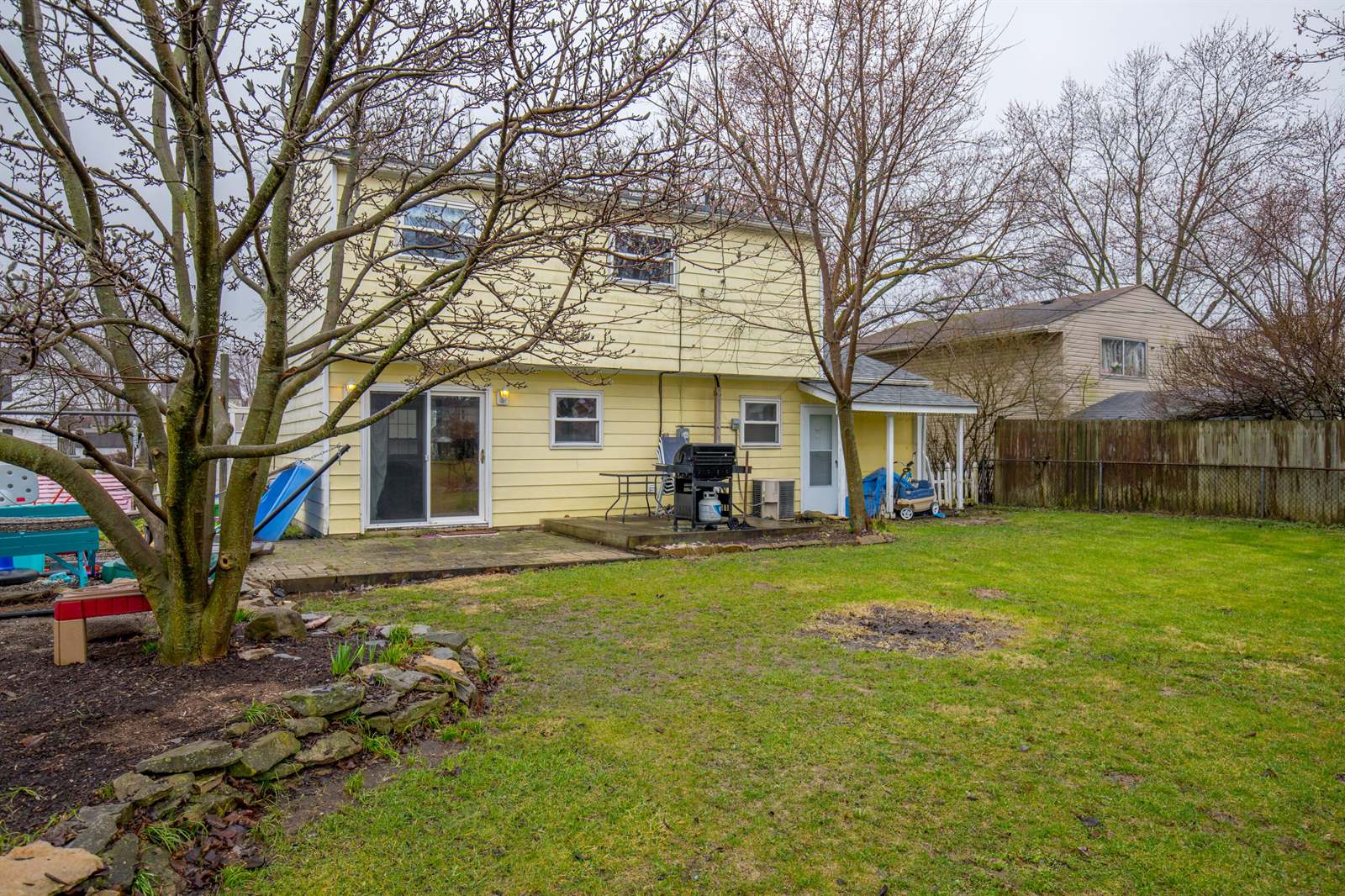 4460 Paxton Drive, Hiliard, OH 43026