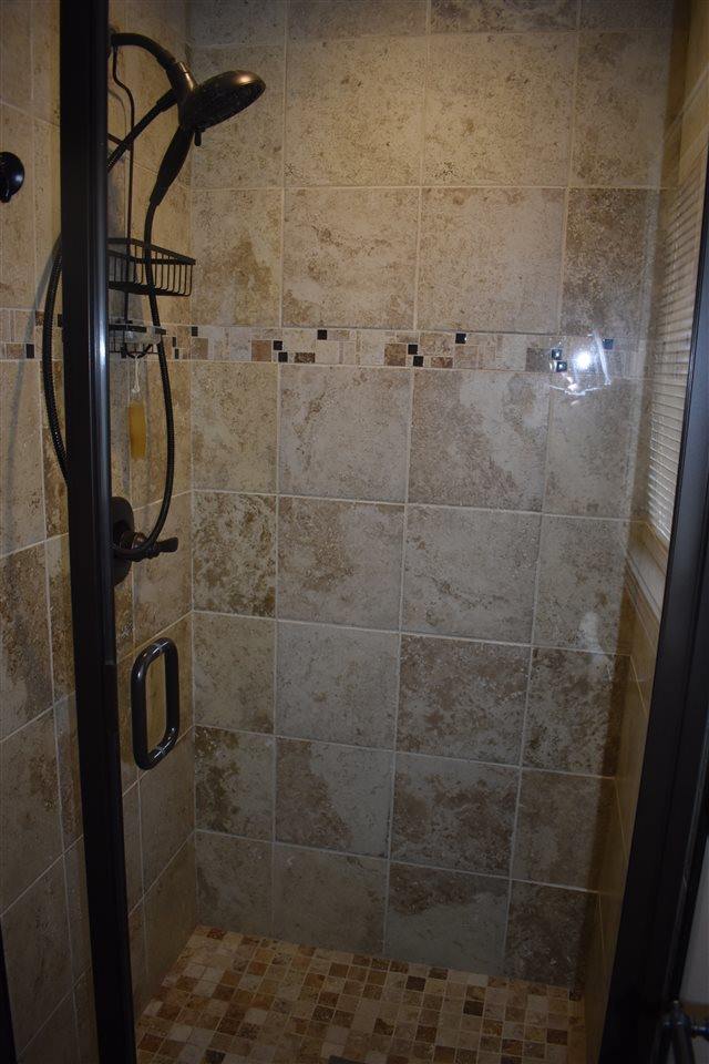 518 Goodrum Rd, Bowling Green, KY 42104