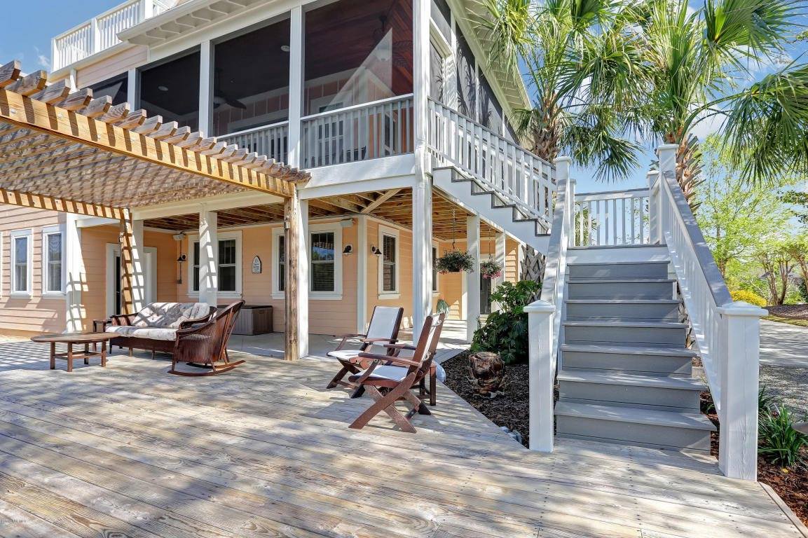 717 Blue Point Drive, Wilmington, NC 28411