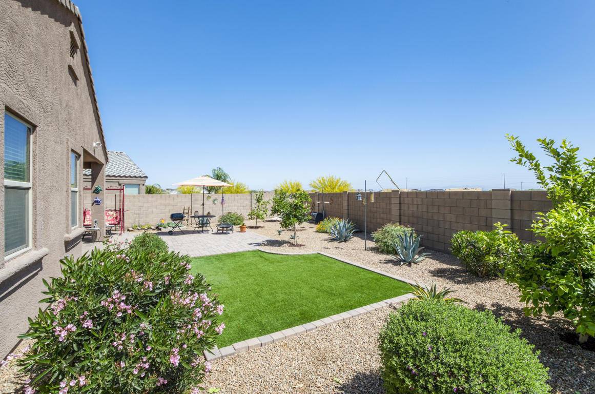 28753 North Roselite Lane, San Tan Valley, AZ 85143