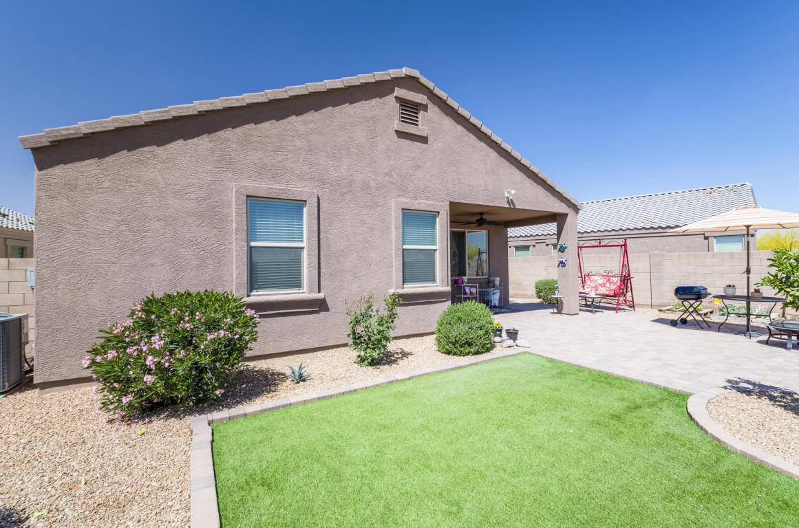 28753 North Roselite Lane, San Tan Valley, AZ 85143