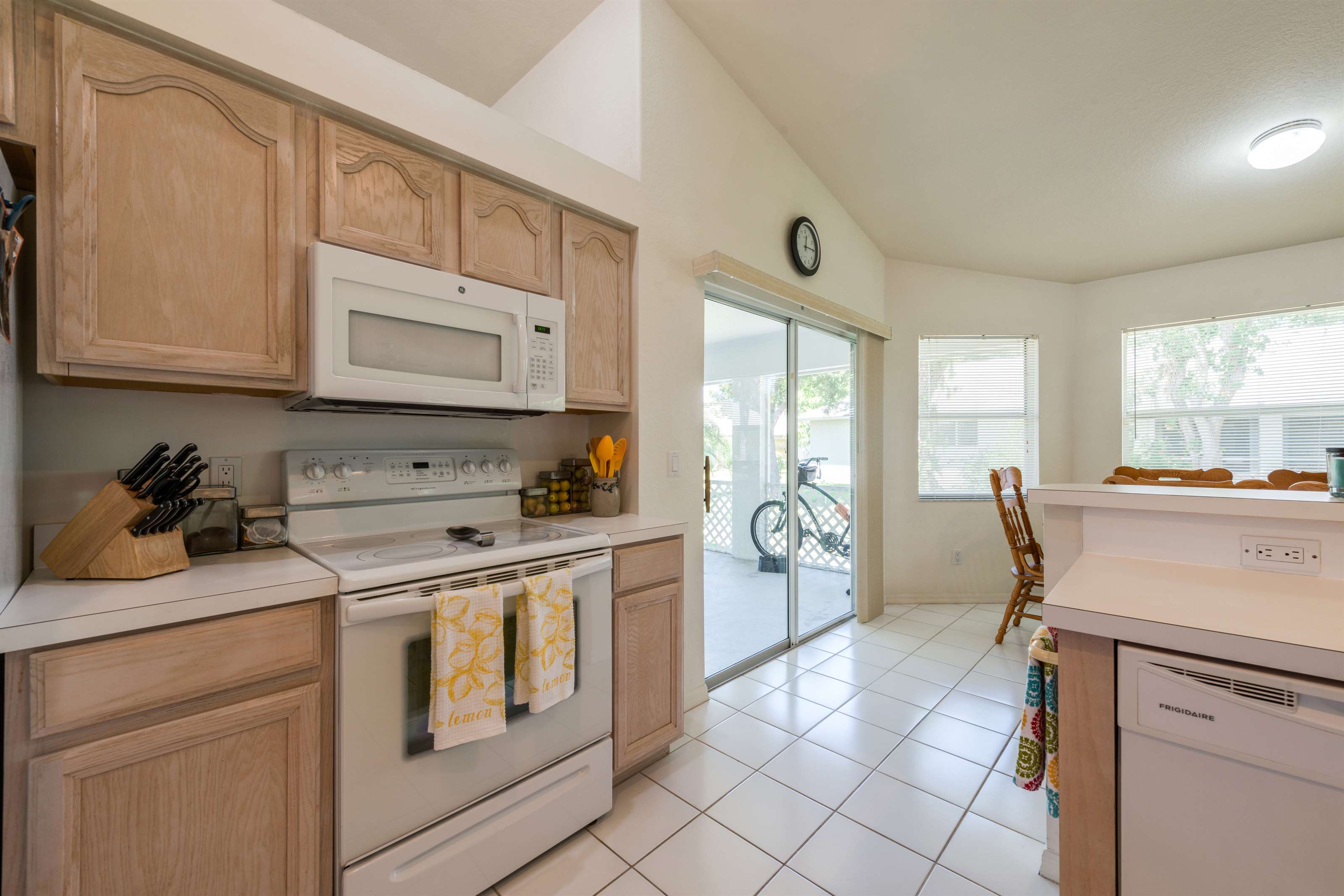 13681 Willow Bridge Dr, North Fort Myers, FL 33903