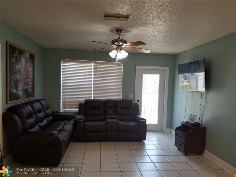500 NW 45th St, Oakland Park, FL 33309