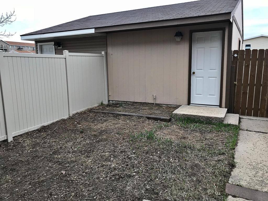 1906 30th St West, Williston, ND 58801