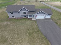 6016 Stettin Drive, Wausau, WI 54401