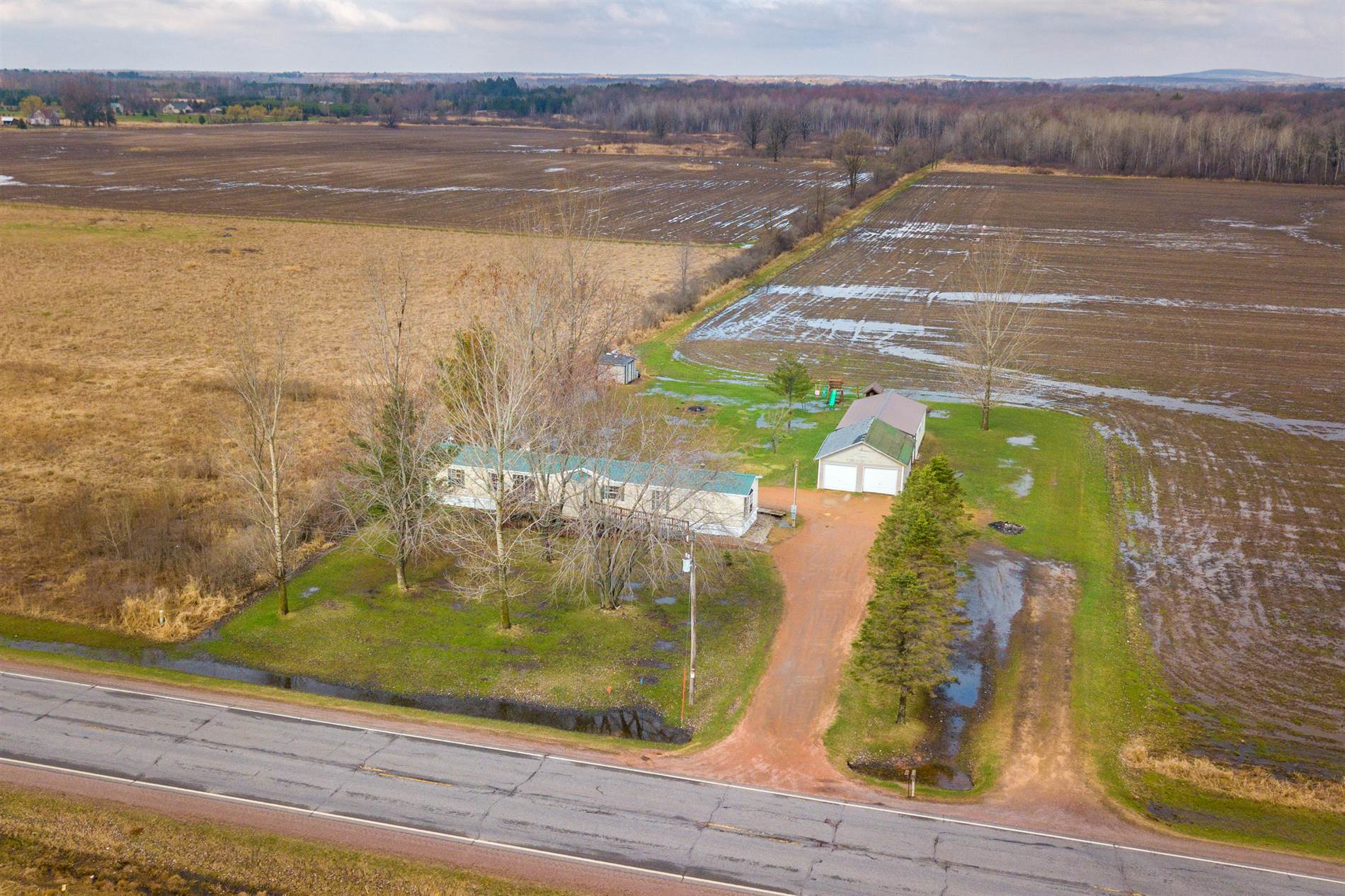 7407 County Road F, Arpin, WI 54410