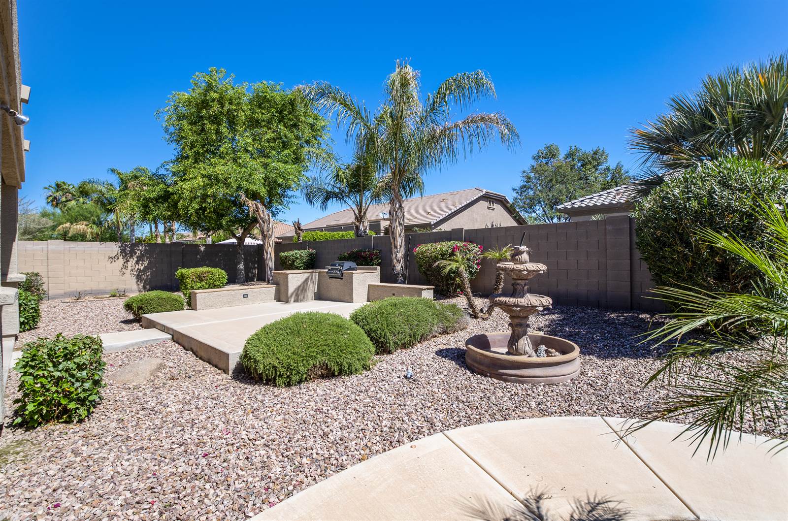 2822 East Winged Foot Drive, Chandler, AZ 85249