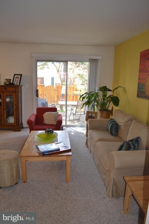 9922 Tambay Court, Montgomery Village, MD 20886