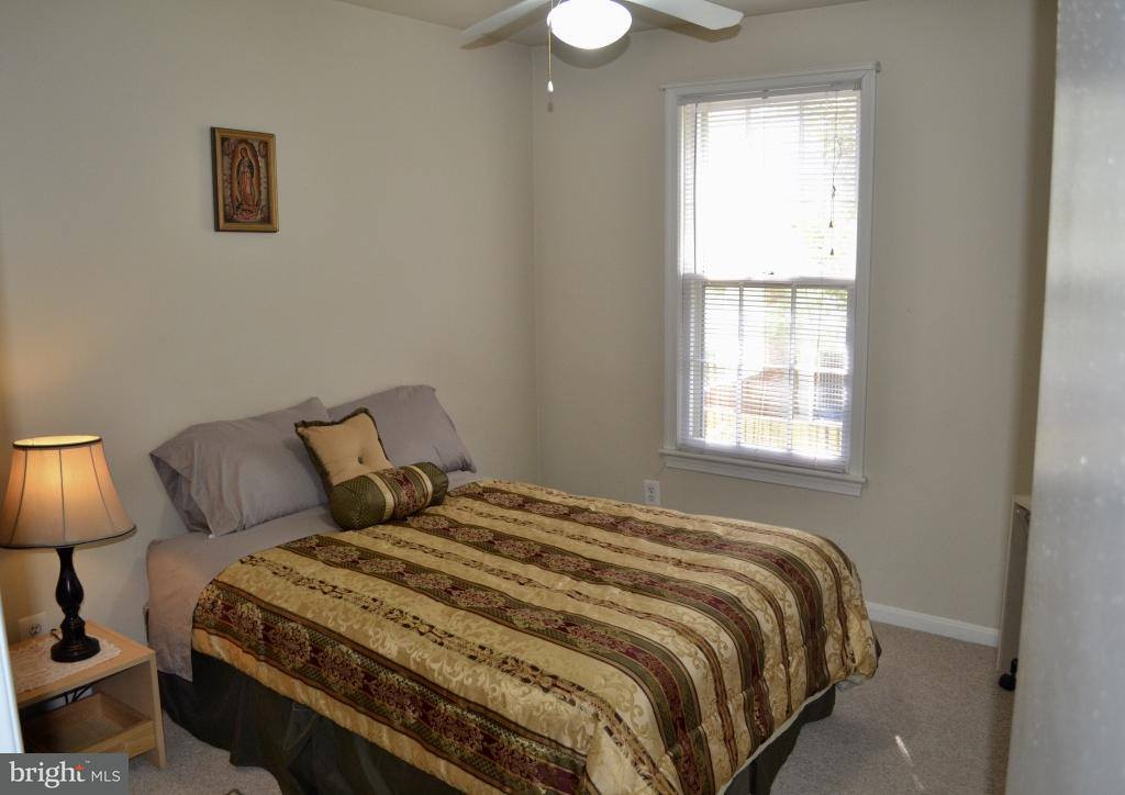 9922 Tambay Court, Montgomery Village, MD 20886