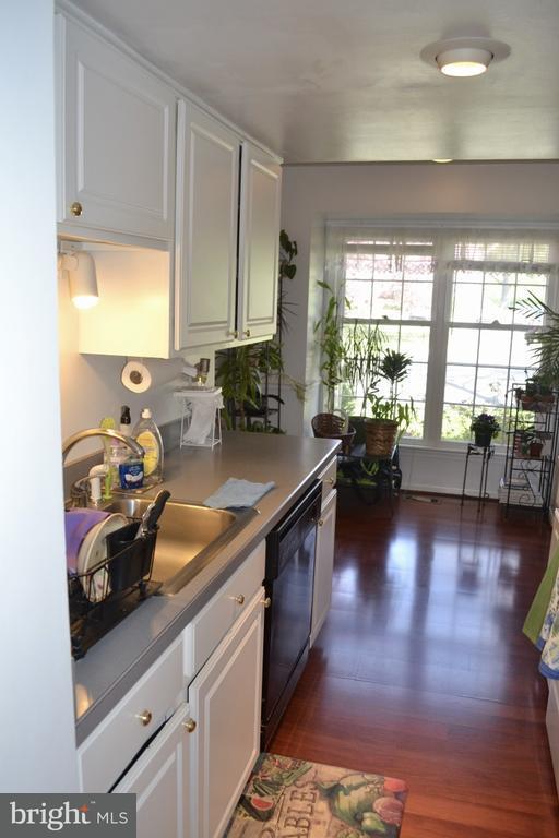 9922 Tambay Court, Montgomery Village, MD 20886