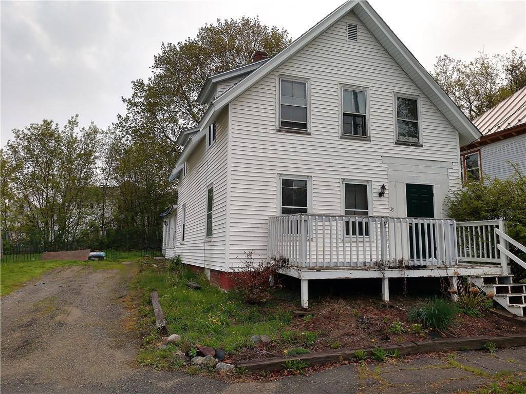 76 Pearl St, Bangor, ME 04401