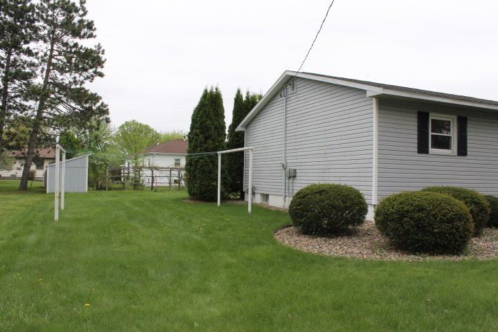 910 Port Road, Port Edwards, WI 54469