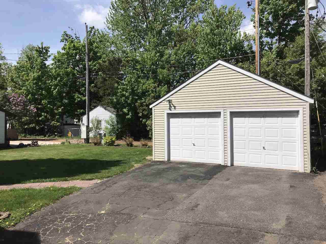 1106 S 4th Avenue, Wausau, WI 54401