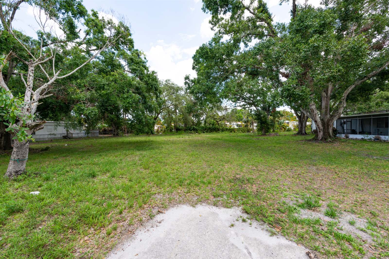 4111 Palm Ln, Fort Myers, FL 33905