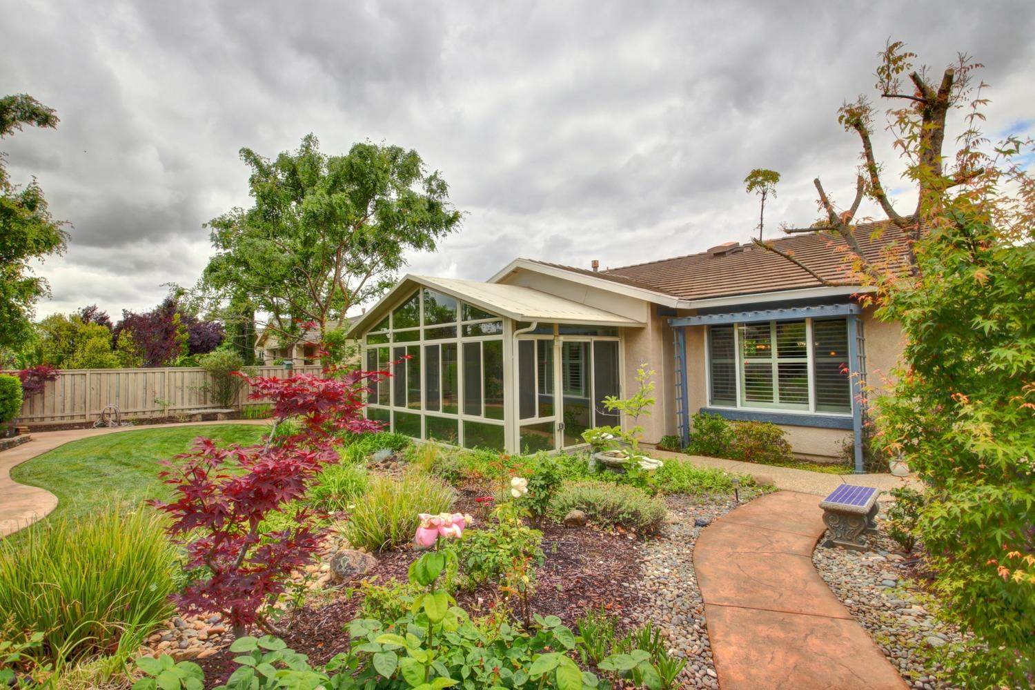 317 Snapdragon Lane, Lincoln, CA 95648