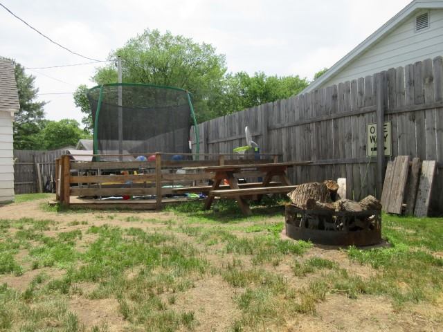 511 Island Avenue, Port Edwards, WI 54469