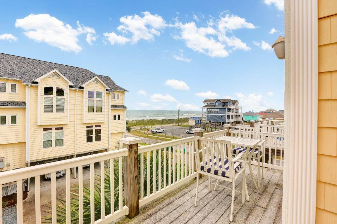 1701 North Shore Dr Drive, Unit F, Surf City, NC 28445