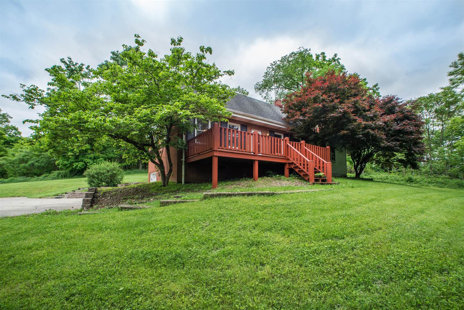 15 Cove Rd, North Franklin Township, PA 15301