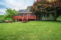 15 Cove Rd, North Franklin Township, PA 15301