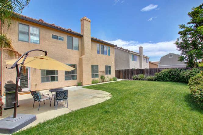 1343 La Guardia Circle, Lincoln, CA 95648