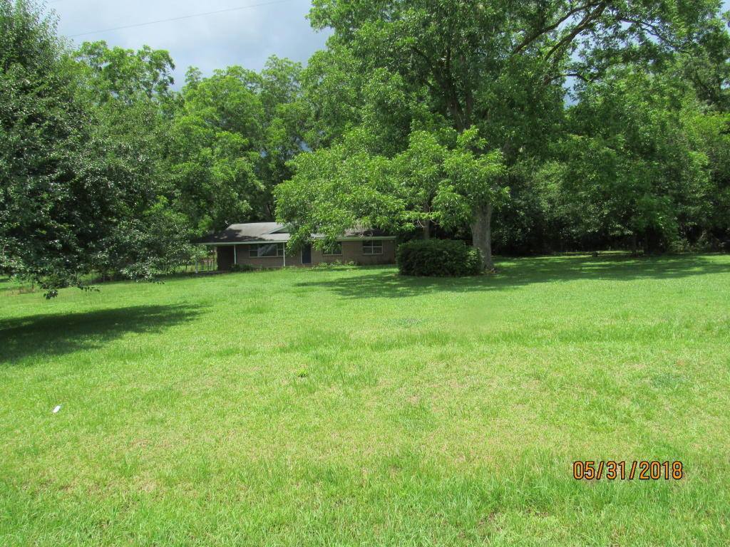 4627 County Hwy 2-A, Defuniak Springs, FL 32433