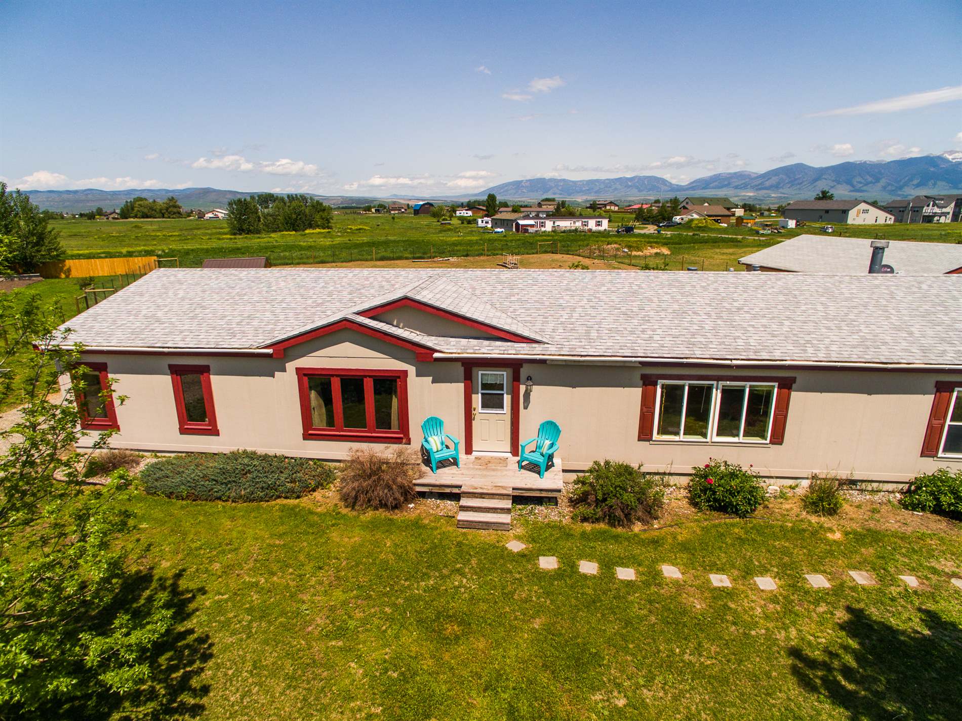 45 Barnes Road, Belgrade, MT 59714