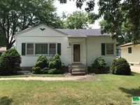 2827 S Coral St., Sioux City, IA 51106