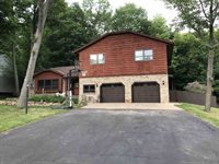 5005 Bleeding Heart Street, Wausau, WI 54401