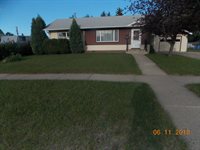 1825 5th St SW, Minot, ND 58701