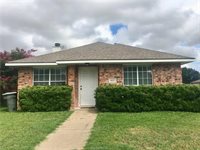 825 Azalea Court, College Station, TX 77840