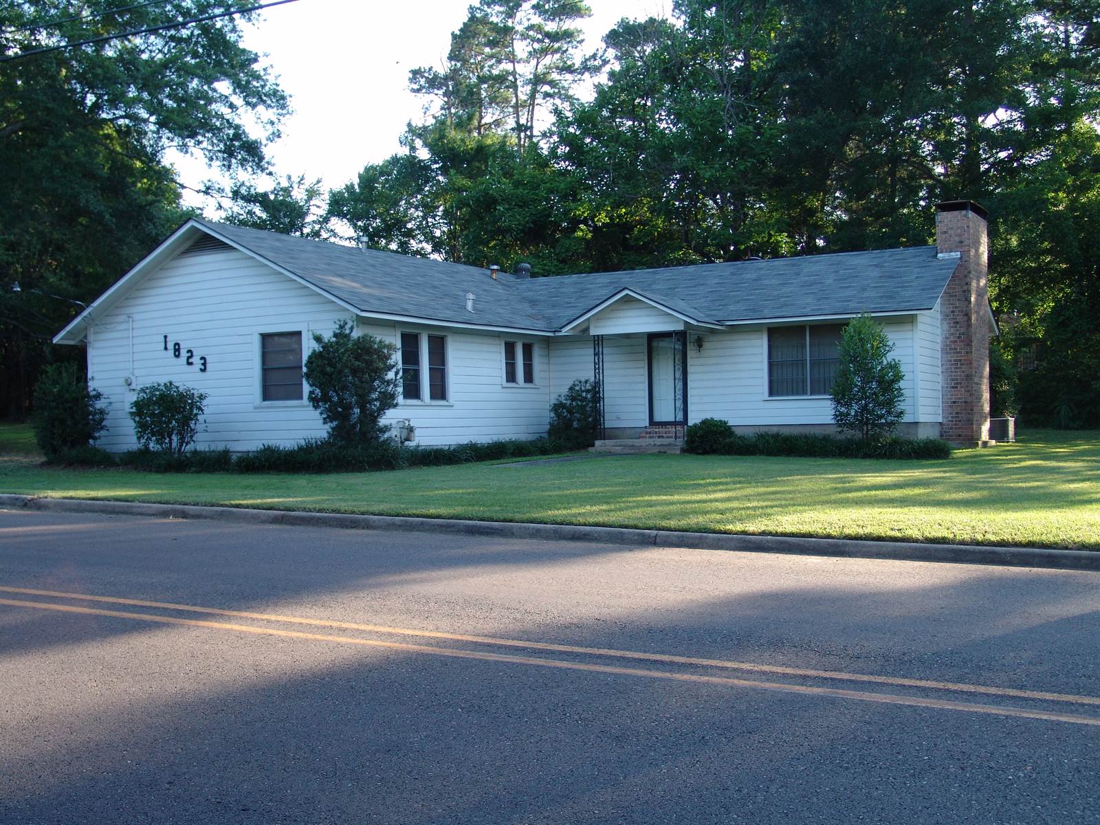 1823 Jefferson Ave, Texarkana, AR 71854