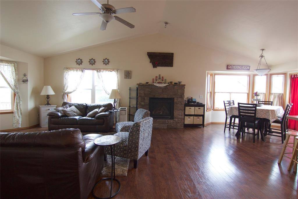 904 Happy Lane, Belgrade, MT 59714