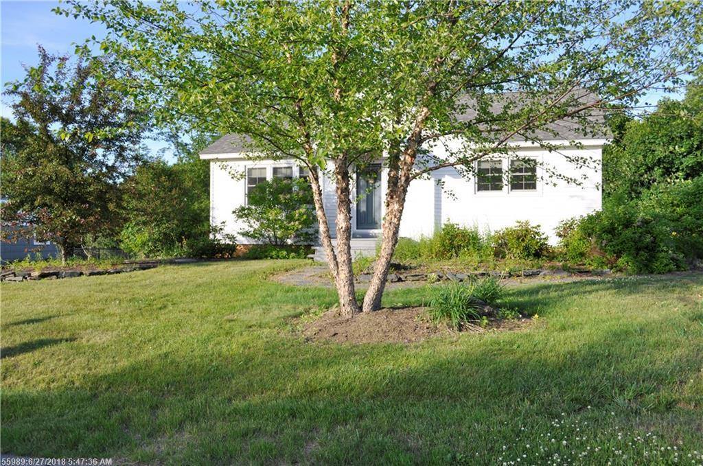 22 Thompson Rd, Veazie, ME 04401